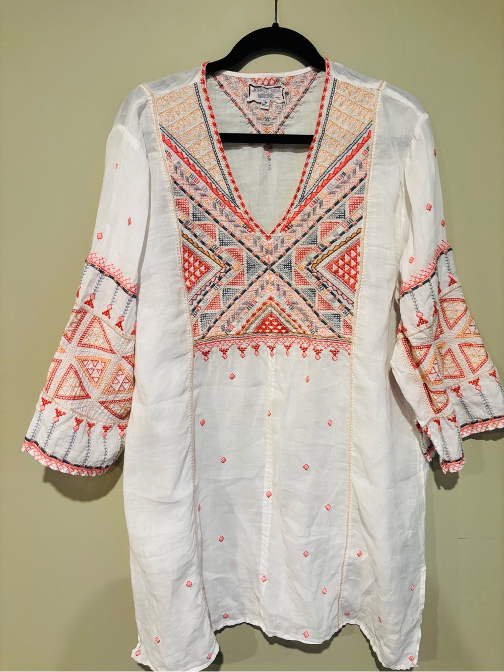 Johnny Was Embroidered White Cotton Tunic with Coral & Navy Geometric Stitching
